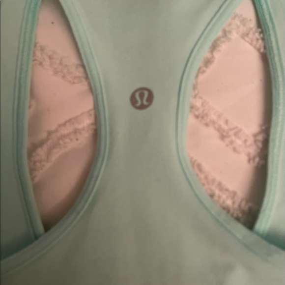 Lululemon racer back tank - Picture 4 of 5